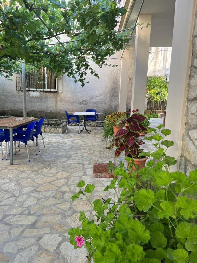 Villa Zoto Himarë Exterior foto