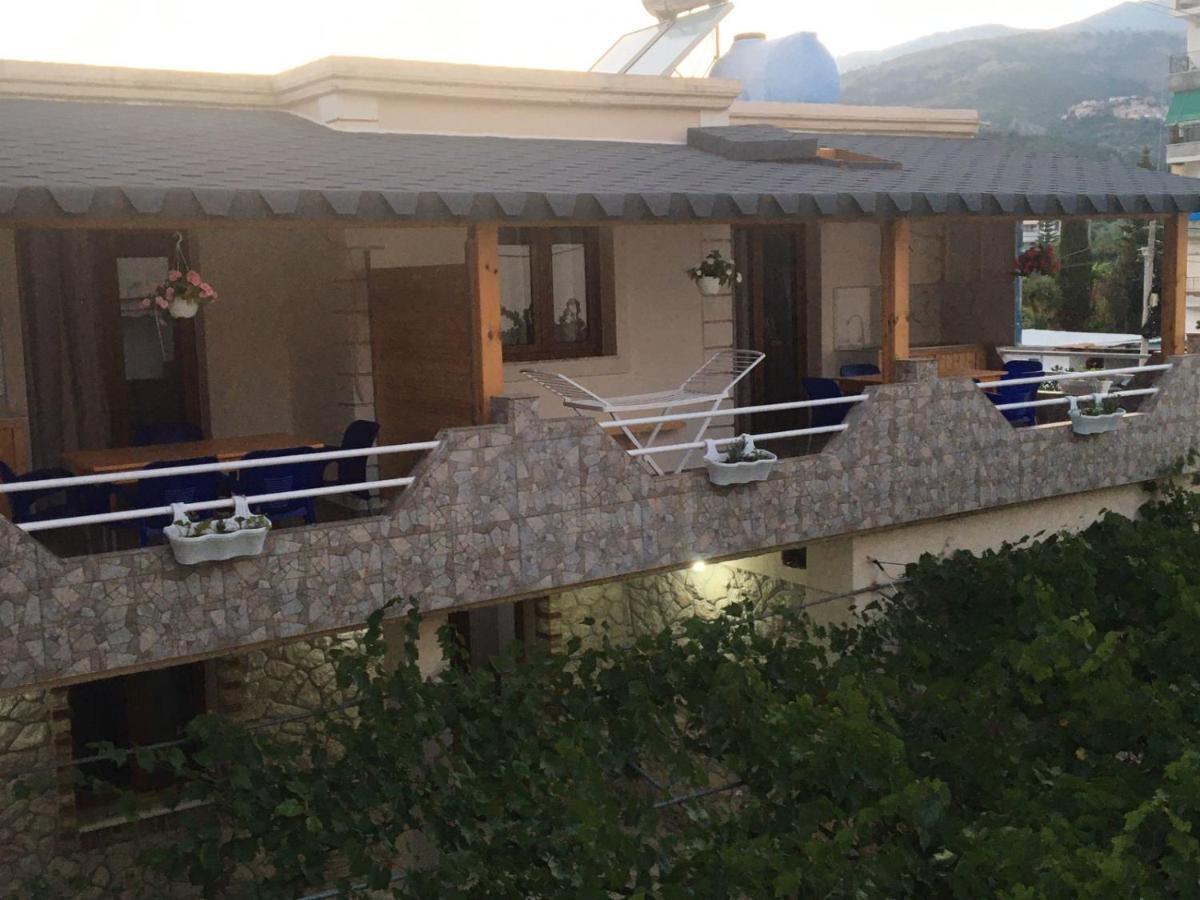 Villa Zoto Himarë Exterior foto